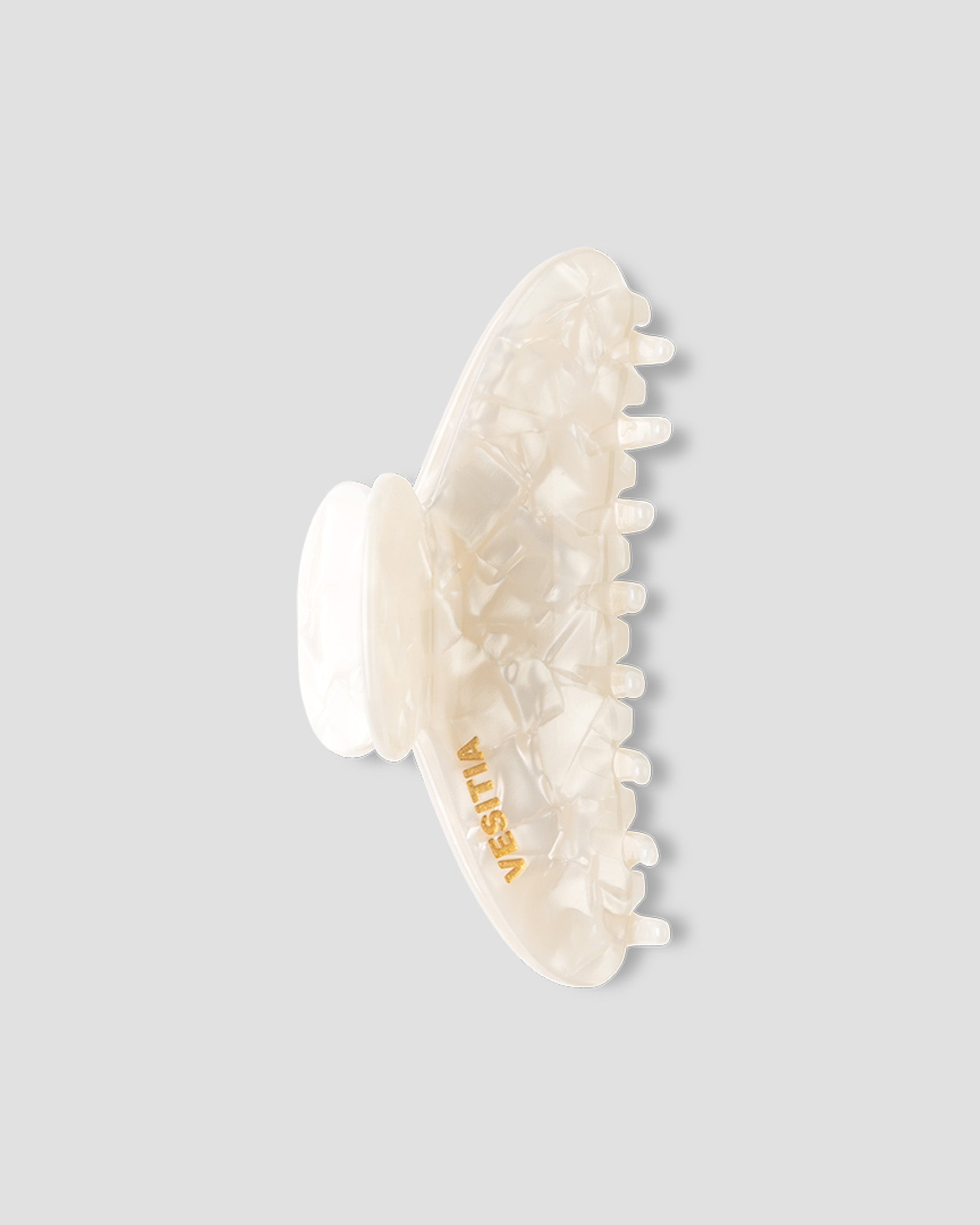 Signature Claw Clip - Shell – VESITIA