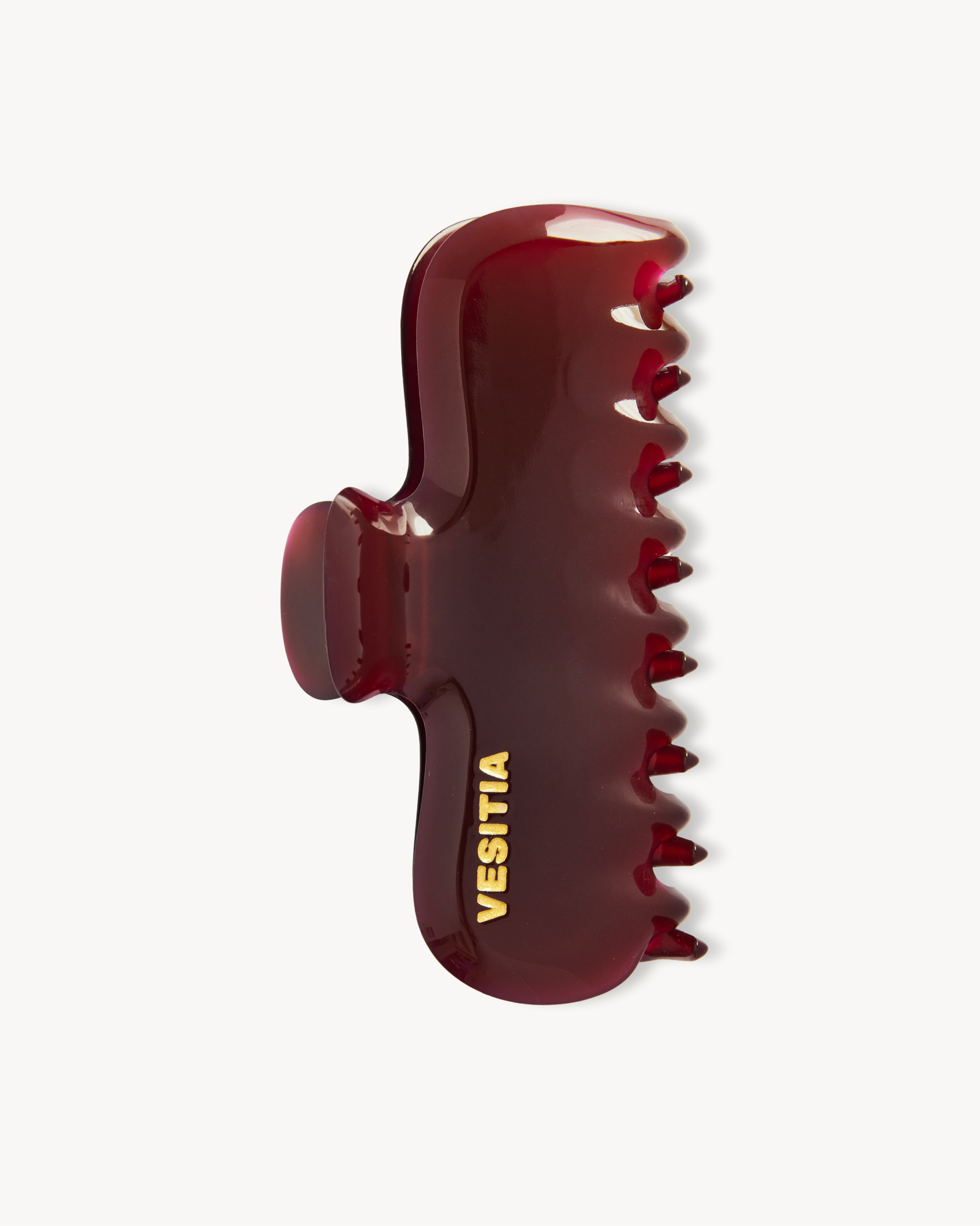 The VESITIA Maison Jumbo Claw Clip in Bordeaux placed on a clean white background.