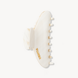 Crème VESITIA claw clip on a white background